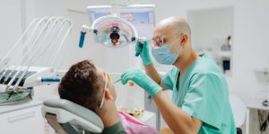 Clareamento dental