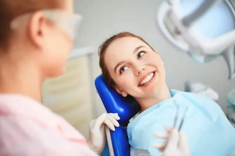Plano dental com manutenção de aparelho